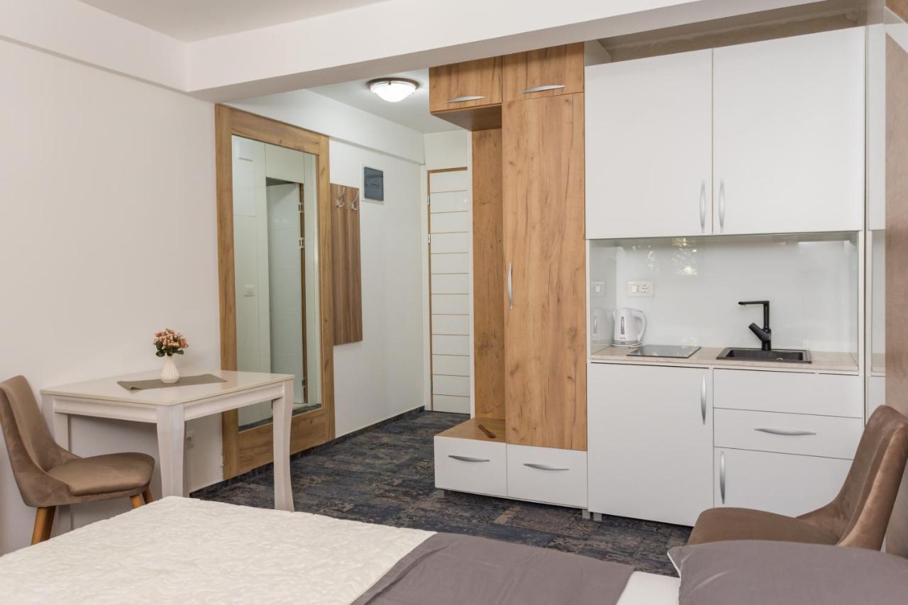 Hotel Tilia Cetynia Zewnętrze zdjęcie