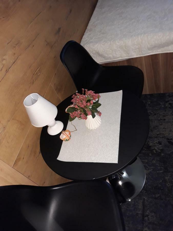 Hotel Tilia Cetynia Zewnętrze zdjęcie